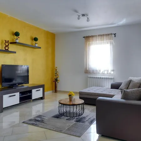 House Paola *