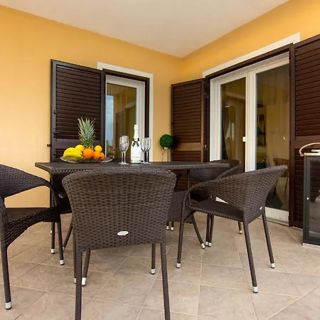 House Paola * Bibici