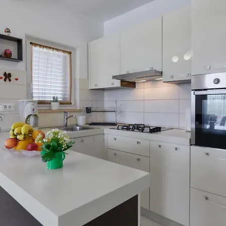 House Paola Holiday home *